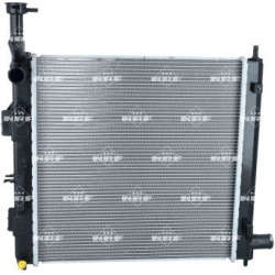  radiatorius, variklio aušinimas