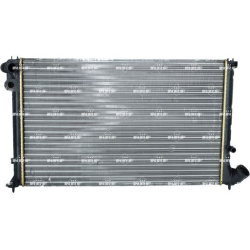  radiatorius, variklio aušinimas