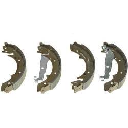  stabdžių trinkelių komplektas <small>ESSENTIAL LINE</small>