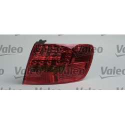  kombinuotas galinis žibintas <small>ORIGINAL PART</small>