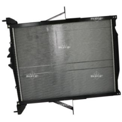  radiatorius, variklio aušinimas