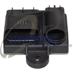  valdymo blokas, kaitinimo žvakių sistema